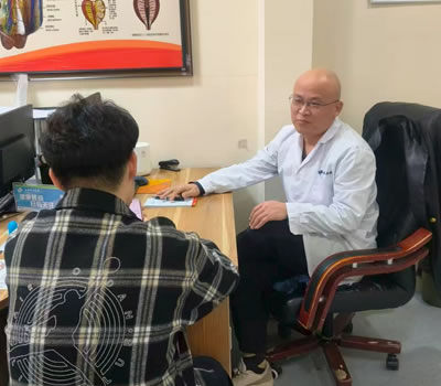 临沂市|男科医师高朋磊：守护男性健康，专业男科诊疗